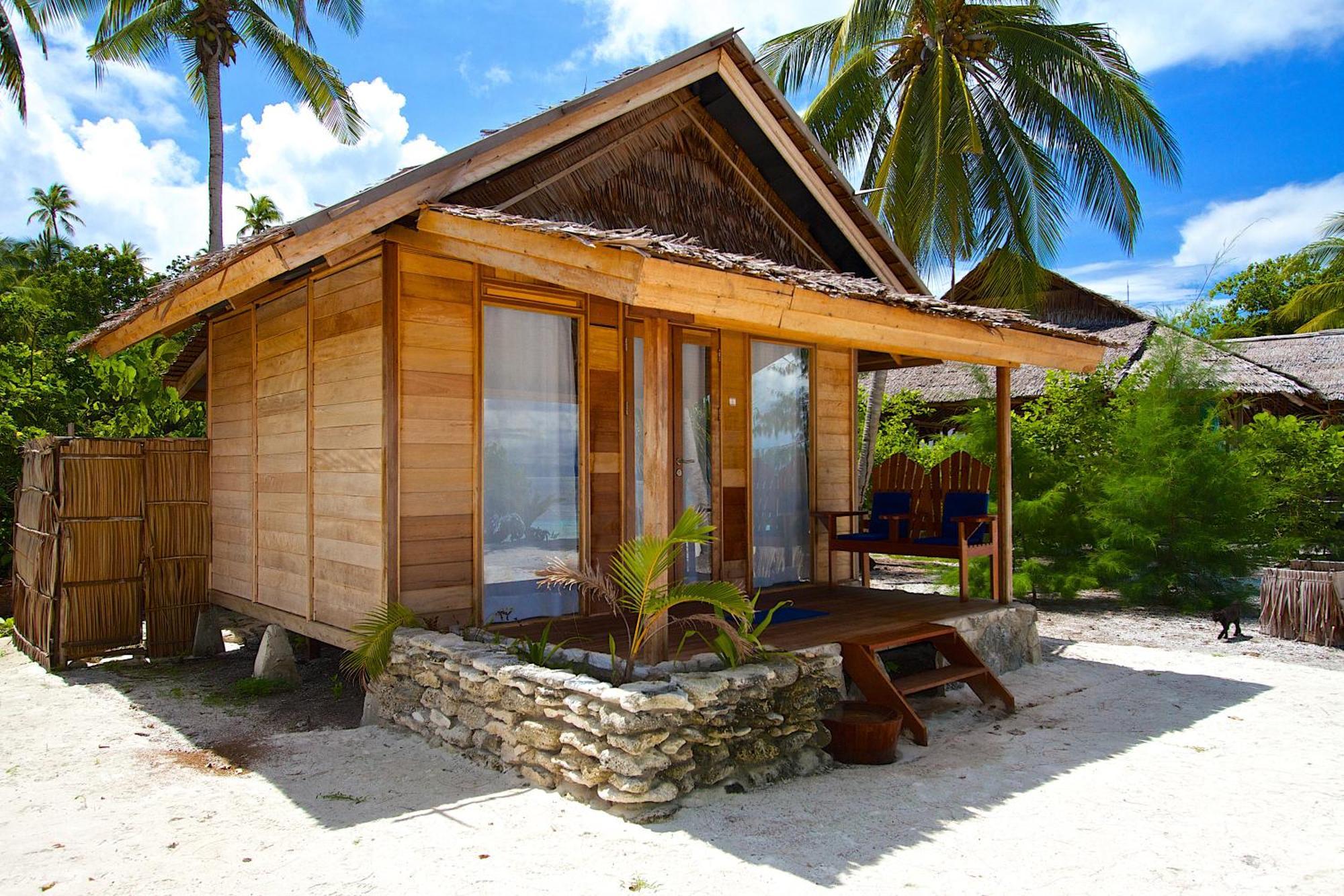 Agusta Eco Resort Pulau Mansuar ภายนอก รูปภาพ